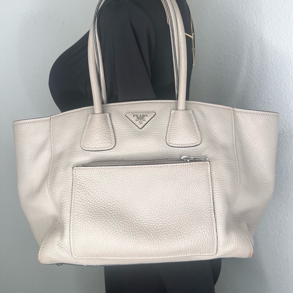 Prada Handbags - AUTHENTIC PRADA leather tote with crossbody.